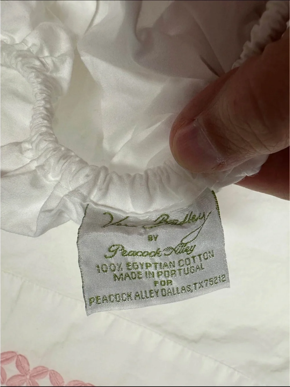 Vera Bradley x Peacock Alley Cabana Egyptian Cotton Embroidered Full Sheet Set